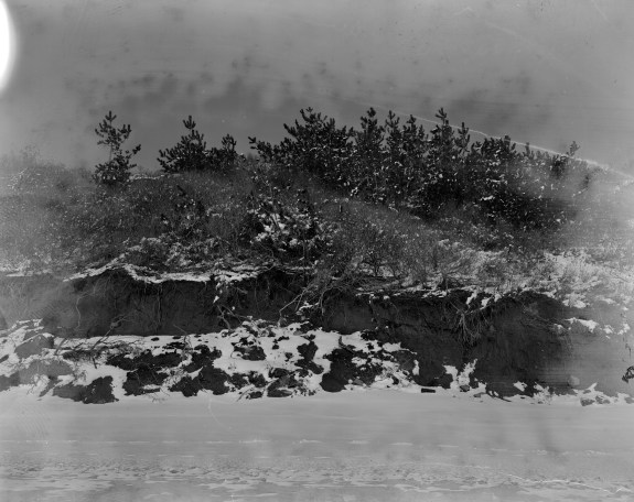 Montauk beach, Adox Ortho 25, ATM 49, Crown Graphic, 127mm Optar.